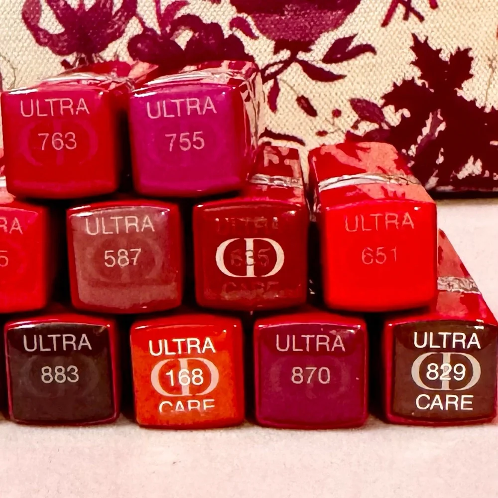 LAST FEW‼️ Dior Rouge Dior Ultra Rouge Hydra Lipstick